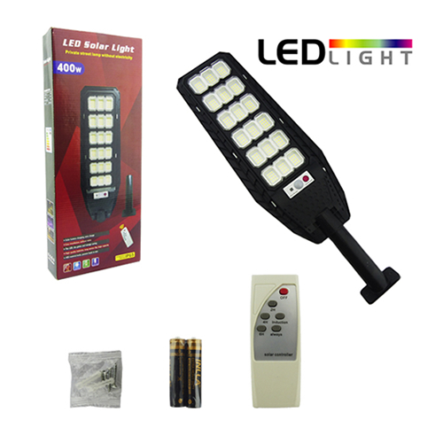 FOCO CON BRAZO SOLAR 400W 216 LED PVC 18 PLACAS CON CONTROL SENSOR MEDIDAS 43 X 15 CM