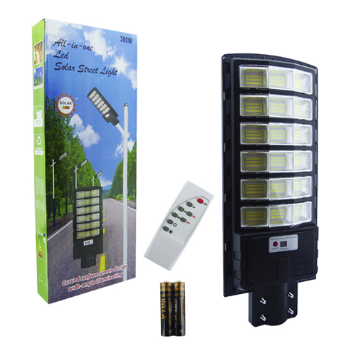 FOCO PARA POSTE SOLAR 300W 18 PLACAS 594 LED CON CONTROL M:62 X 25 CM