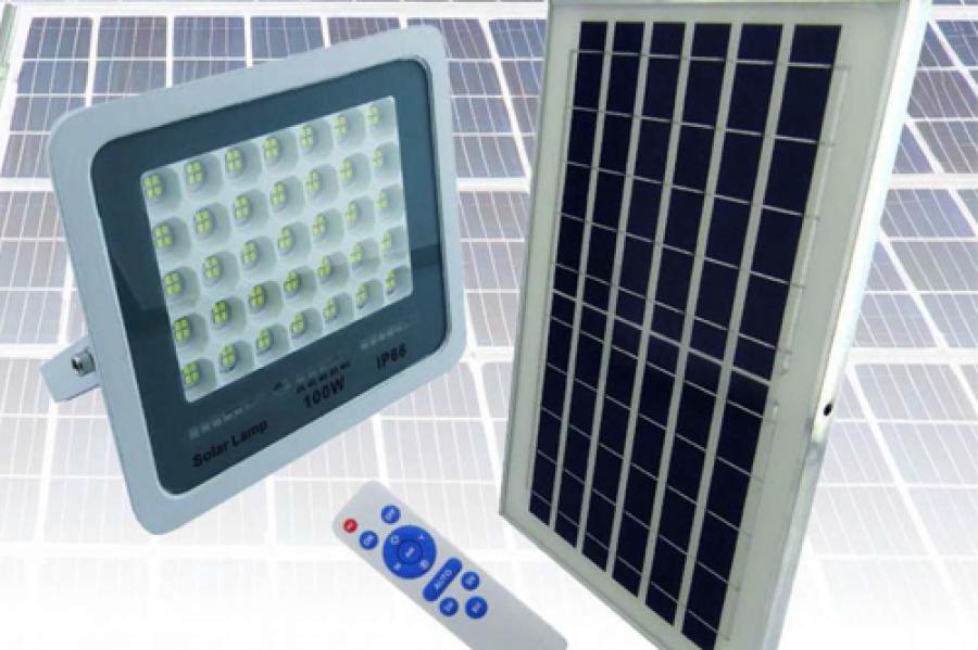 PROYECTOR SOLAR LED 200 WATT, 216 LED C. REMOTO EN METAL E INDICADOR DE CARGA